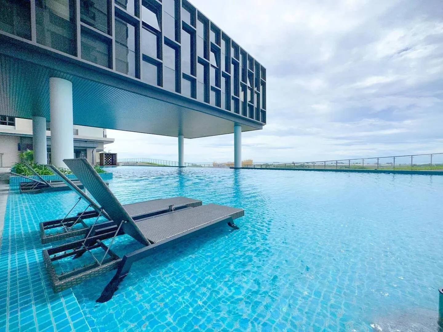 Bali Residence Melaka By Jeffery Lam Home Management Apartment Malacca